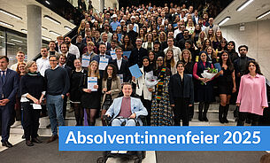 Gruppenbild Absolvent:innen 2025