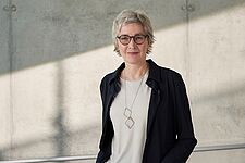 Porträtfoto von Susanne Lehnard-Bruch